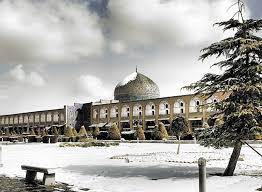 جمعه‌ برفی و بارانی در انتظار اصفهان
