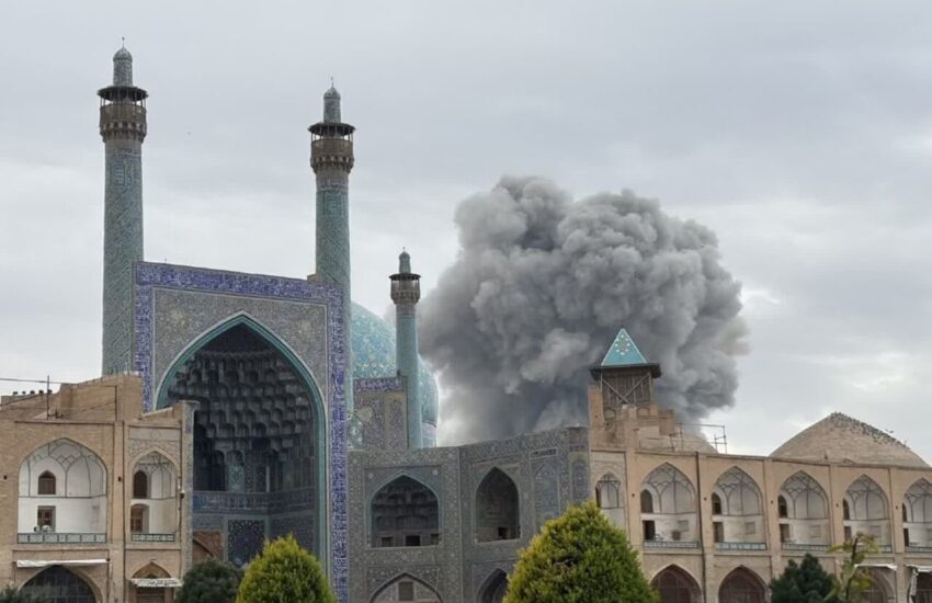 ۵۰۰ میلیون دلار خسارت جنگ به میراث تاریخی اصفهان